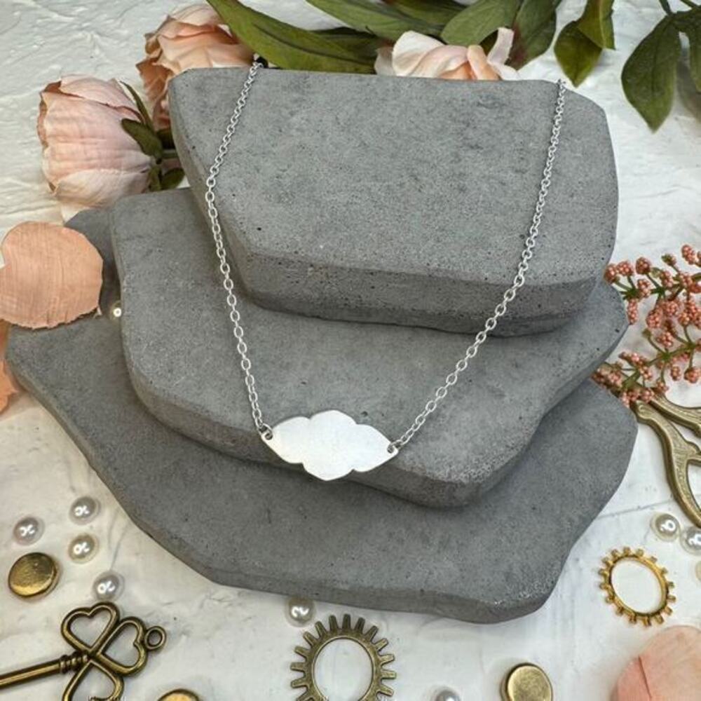 Marlyn Schiff Sterling Silver Cloud Pendant Necklace with Lobster Clasp